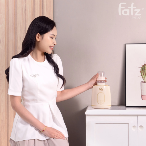 Máy lắc và giữ ấm bình sữa thông minh cho bé Shake 2 - FB3911HB - Ảnh 3
